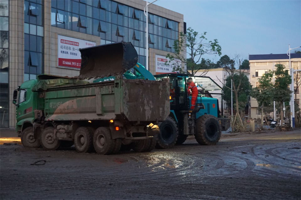 驰援湖南平江抗洪抢险,共克时艰显担当