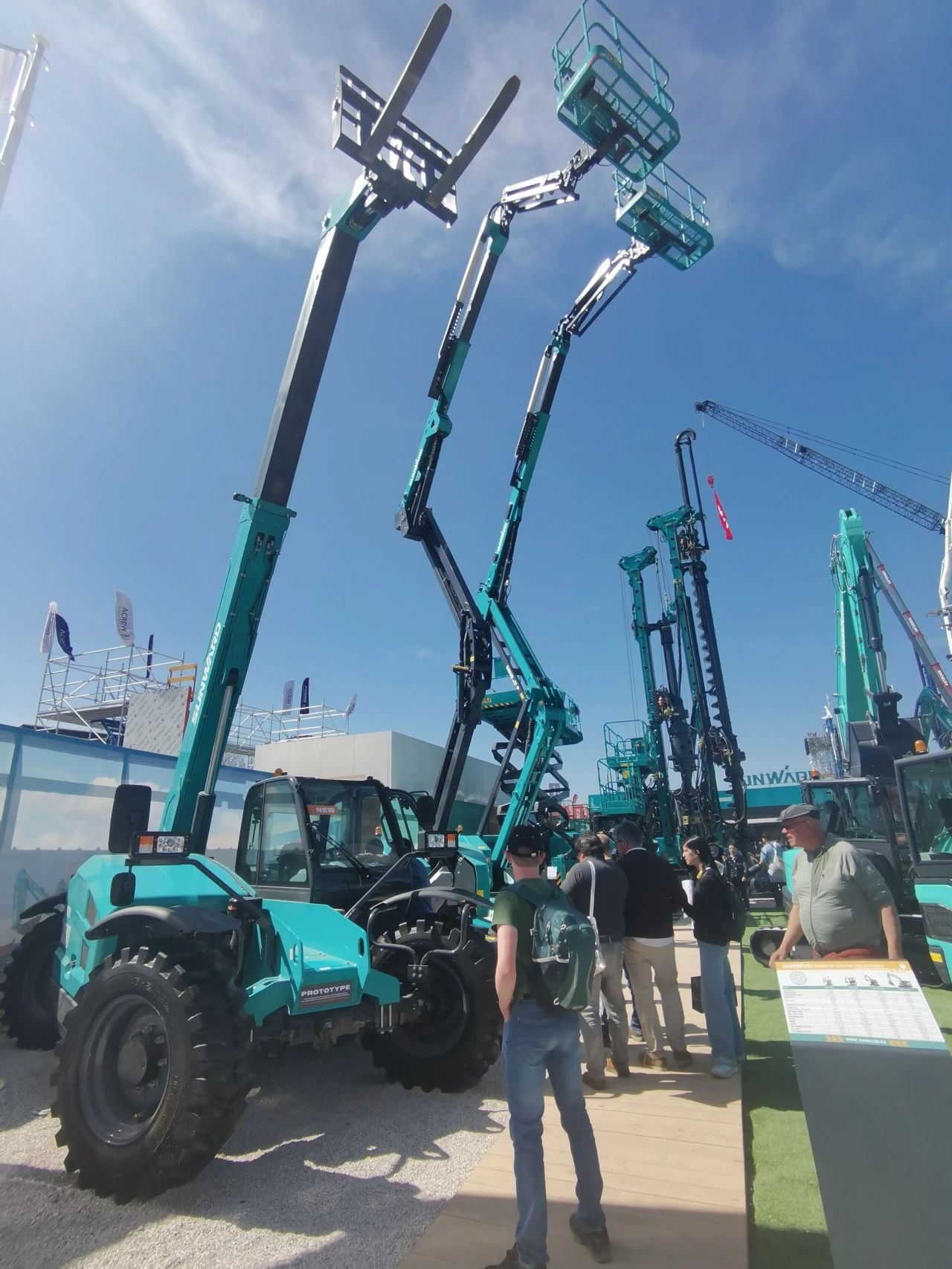 山河智能高空机械闪耀Bauma 2025! 新能源技术与创新产品获全球瞩目