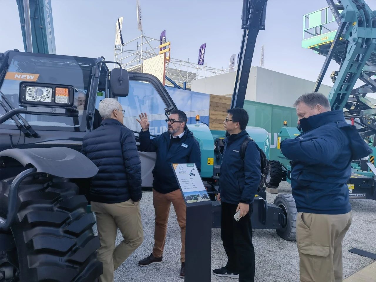 山河智能高空机械闪耀Bauma 2025! 新能源技术与创新产品获全球瞩目