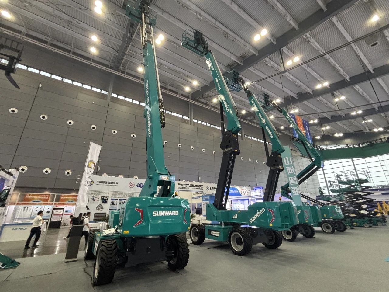 2025 CICEE | 山河智能SWT34JE-P电动直臂式高空作业平台重磅发布!