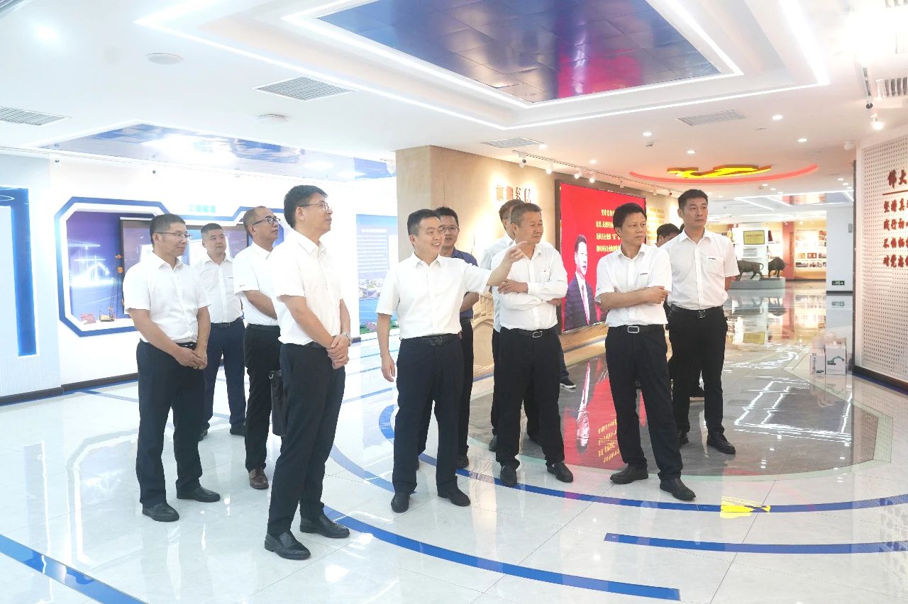 山河智能董事长付向东率队拜访广东水电二局,深化合作共谋发展