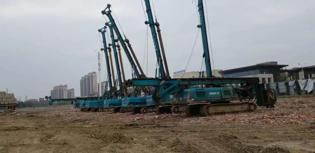 金桔影院免费观看 - 飒！他以11台旋挖钻占领荆州房建市场