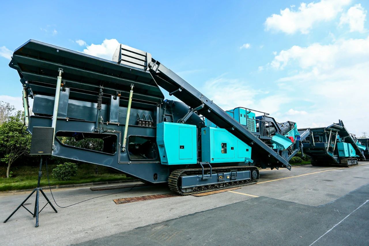 逛展超热闹！山河智能成果展示会高能名场面来袭