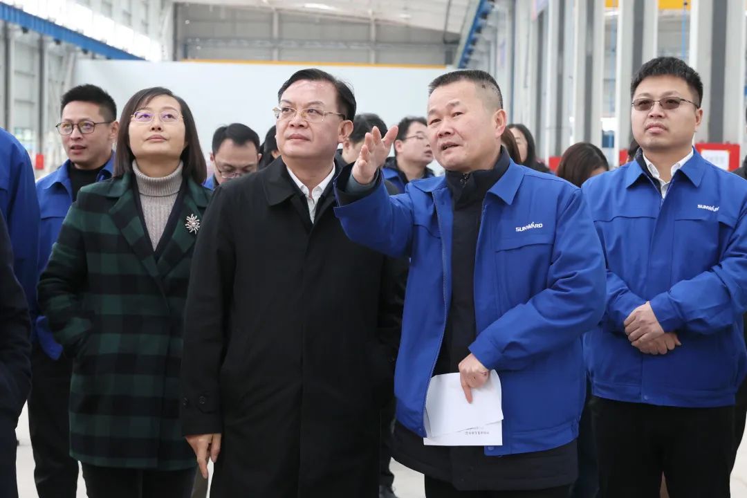 沈裕谋调研山河智能